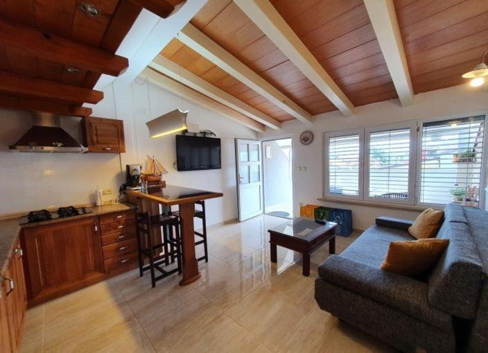 Apartman Onaon Novigrad  Exterior photo